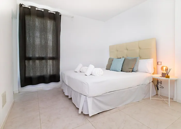 Centro Con Piscina Miramar Apartmán *