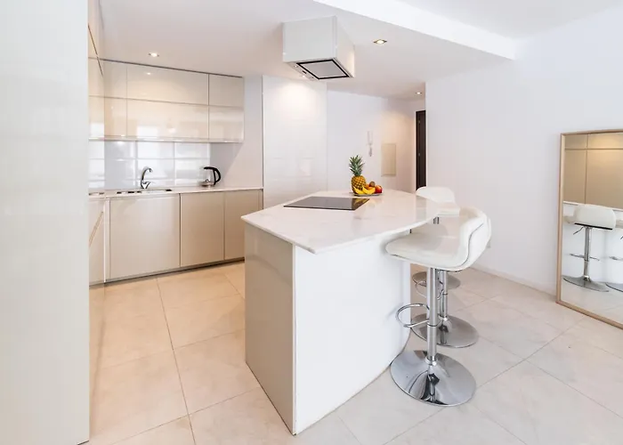 Apartmán Centro Con Piscina Miramar *