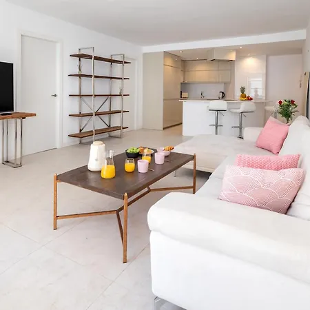 Centro Con Piscina Miramar 2d Apartment *